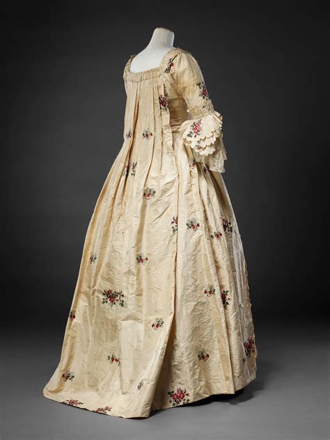 18 century dresses|18th century french fashion female.